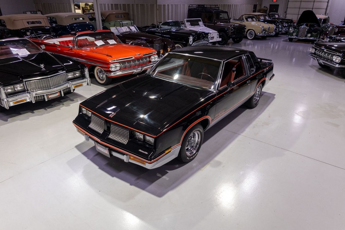 1983 Oldsmobile Cutlass Calais for sale in Rogers Minnesota