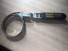 Auto Oil Filter Wrench Model Plews Tools 70-823 Made In USA Blue Handle Tool