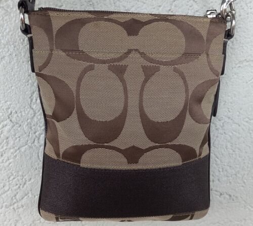 Coach 40758 Crossbody Swingpack braun Streifen Signatur C sehr guter Zustand + Borte/Paspel TOP - Bild 2 von 10