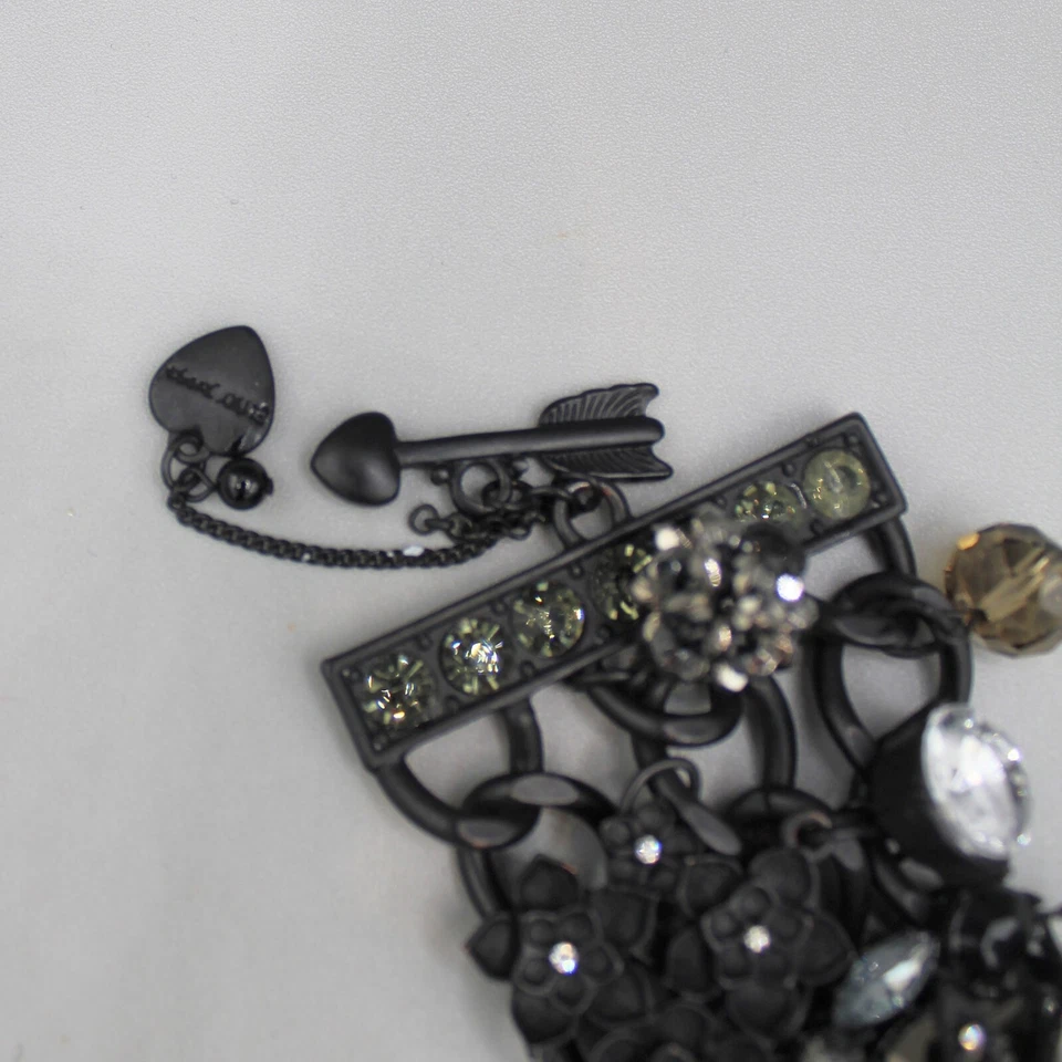 Pulsera Betsey Johnson Negro Dije Cota de malla Flores Estrás Cierre de palanca Foto 3 de 4