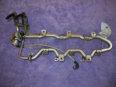 2002 SAAB 9.5 3.0 V6 Fuel Rail  T2