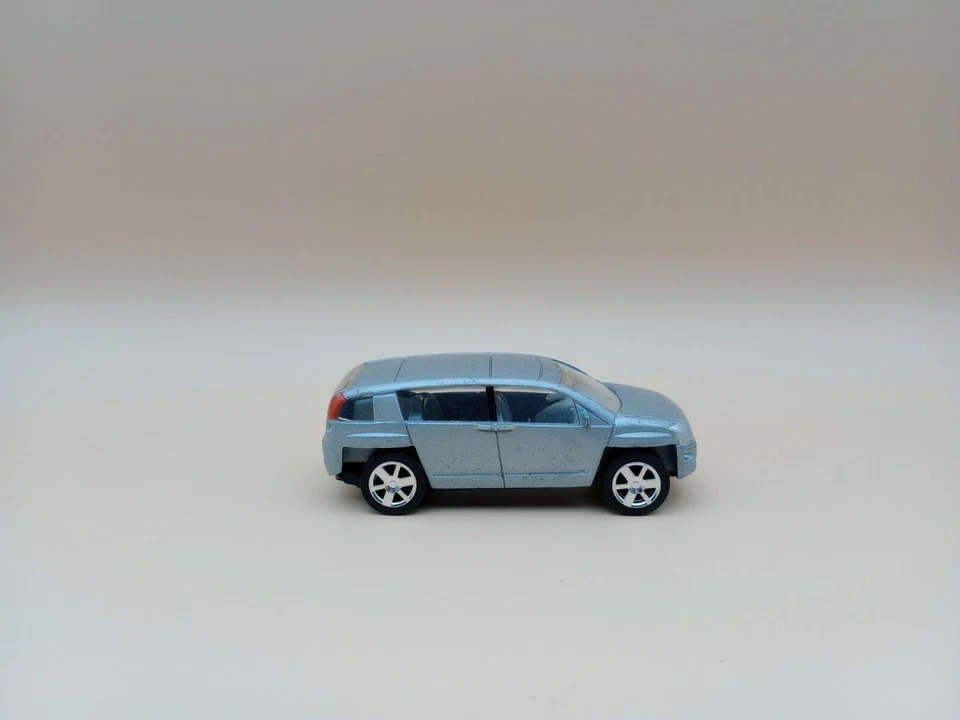 2002 Racing Champions 1:64 GMC Terra Cross Concept And Muscle - Image 4 of 4