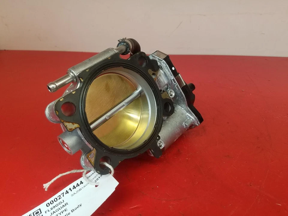 Jaguar F Type 2019 3,0 L gasolina AJ126 (306 hp) 335,20 hp carrocería del acelerador C2Z18616 Foto 2 de 4