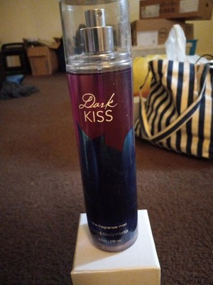 Bath & Body Works Dark Kiss 8oz Women's Body Mist