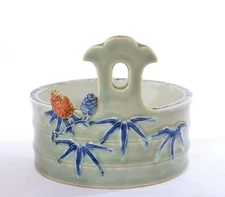 1930's Japanese Seto Celadon Imari Porcelain Soba Noodle Bowl Bucket Pine Cone