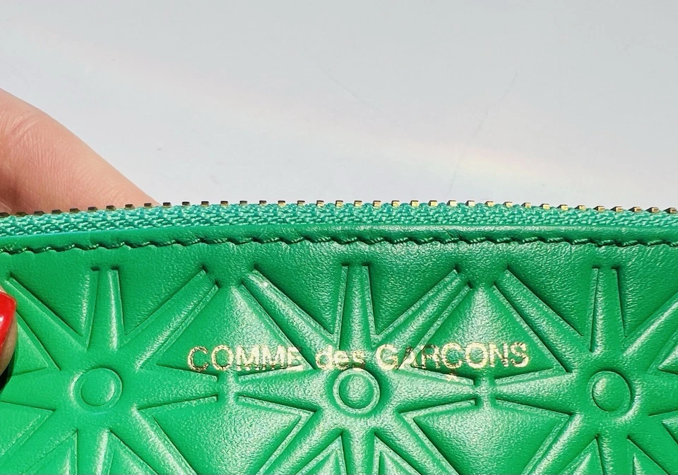Bolso Comme des Garcons de cuero verde con cremallera Foto 4 de 4