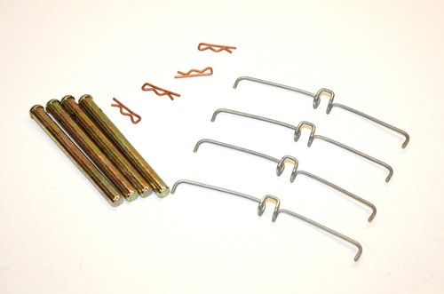 TRIUMPH TR6 1969 - 1972 BRAKE PAD FITTING KIT 16P CALIPERS (1/4" DIAMETER PIN) - 第 1/1 張圖片
