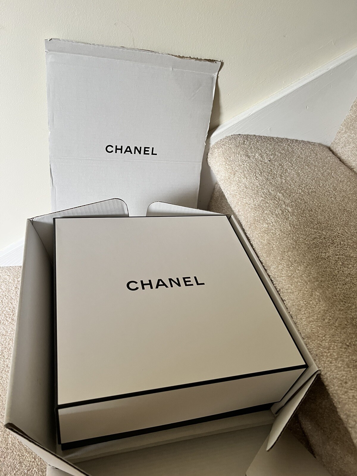 CHANEL Black & White Empty Signature Big Gift Box + Tissue / Size 10&rdquo;x10&rdquo;x4.75&rdquo;
