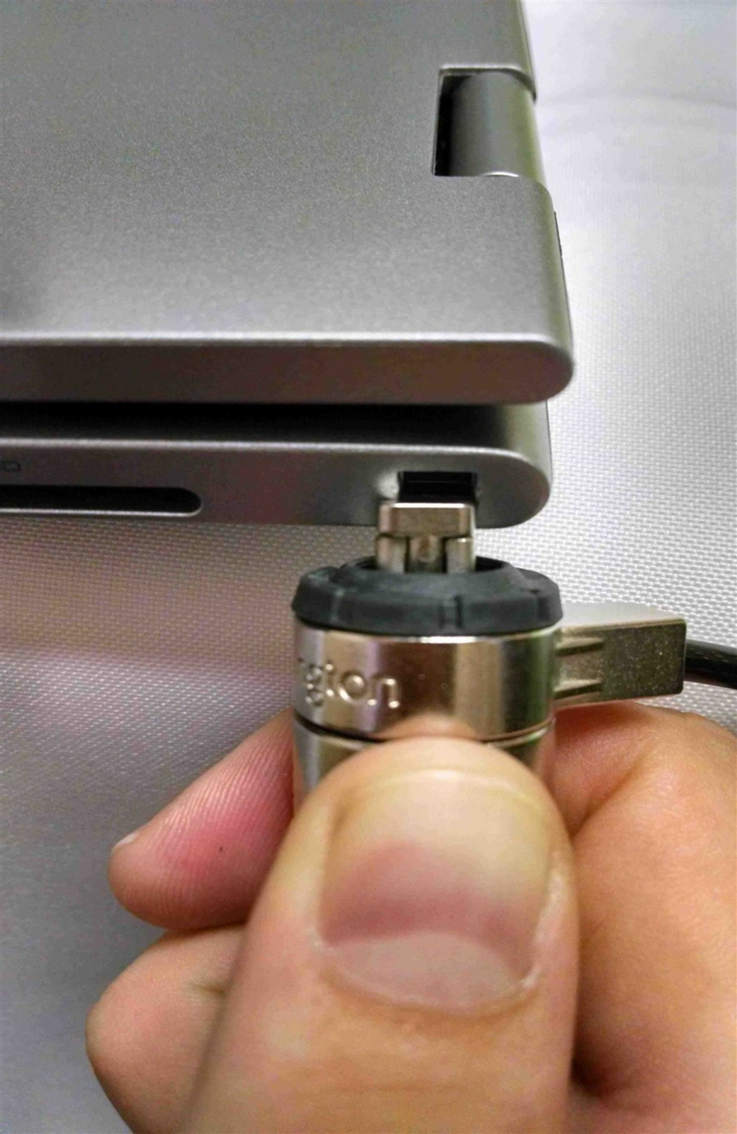 2 x GENUINE KENSINGTON DESKTOP Laptop Combination Cable Laptop Lock