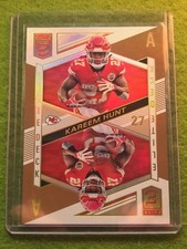 KAREEM HUNT Chiefs GOLD PRIZM REFRACTOR 2018 Panini Elite Deck #ED9 SSP # /10 SP