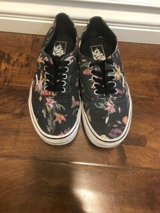 flower pattern vans