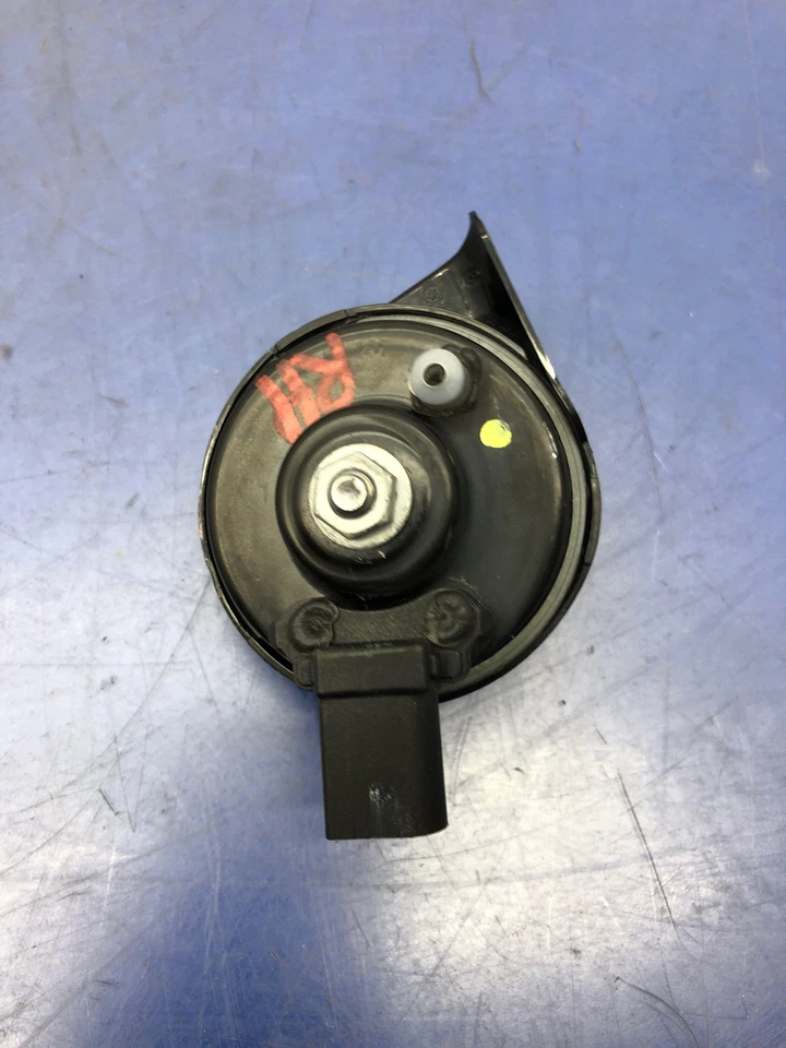 2021 - 2022 AUDI RS5 4-DOOR OEM HIGH TONE HORN SIGNAL 8X0951223 - Image 4 of 4