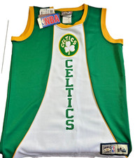 Boston Celtics Collecting and Fan Guide 3