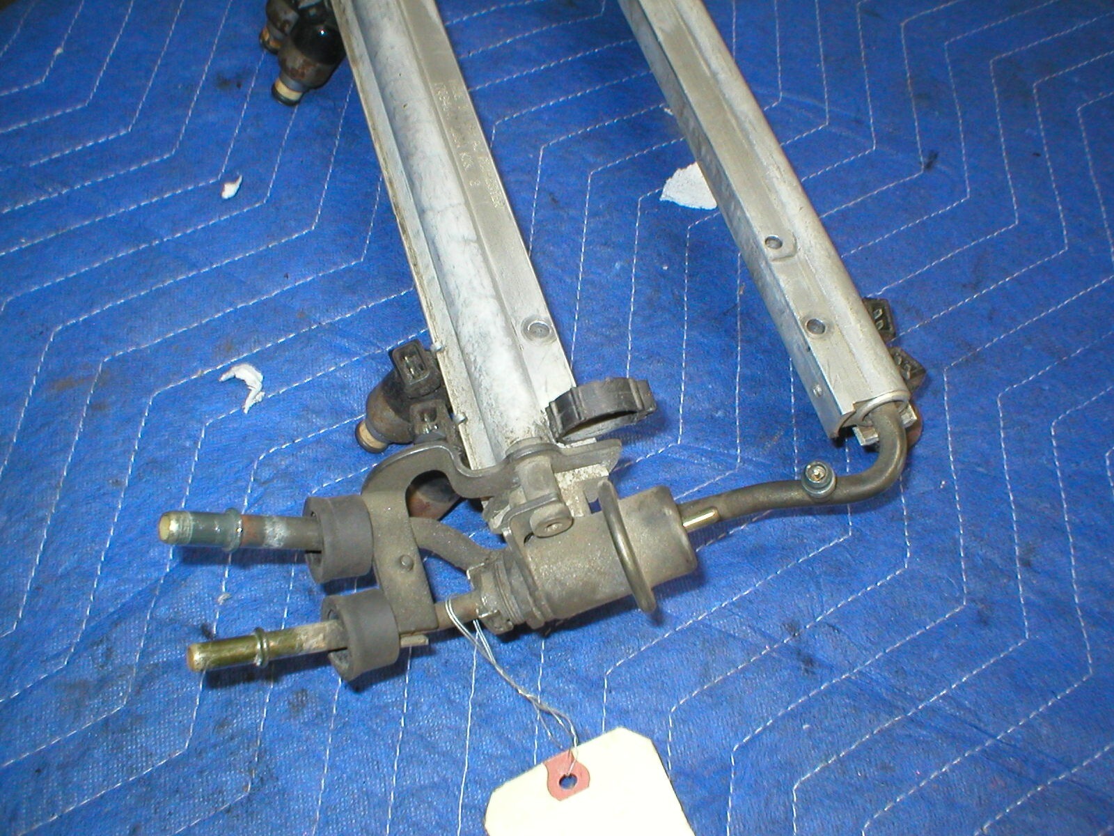 199497 Camaro Firebird Trans Am LT1 Fuel Rail Pressure Regulator