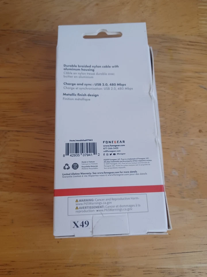 Fuse 7941 Micro to USB Charge and Sync Cable 6 ft. Black - Image 2 of 2