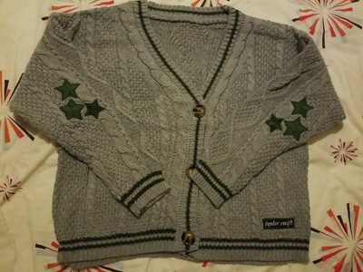 Taylor Swift Simply Turned Her Cardigan Into the Final Punch Line This Vacation Season 