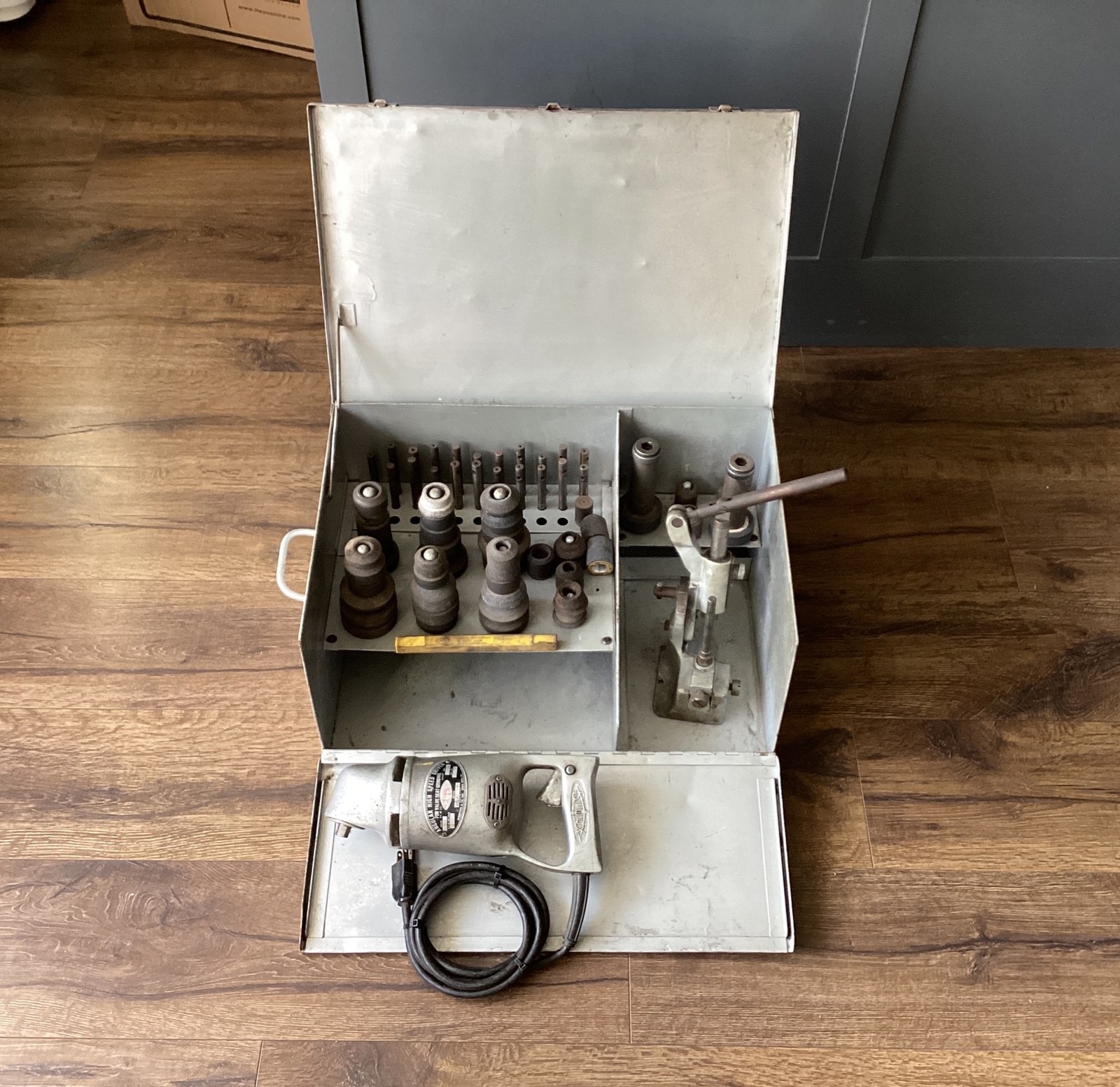 Sioux 1710 Driver Valve Seat Grinder, Stone Dresser, Stones, Guides Free Ship eBay