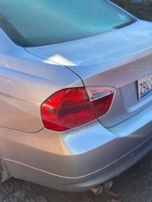 Driver Tail Light Sedan Canada Market Fits 2006-2008 BMW 323i 