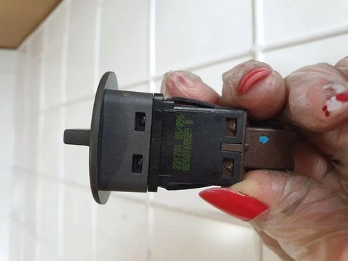 RENAULT SCÉNIC II JM0/1 Airbag Schalter 8200169589B 1.90 Diesel 72kw 18233443