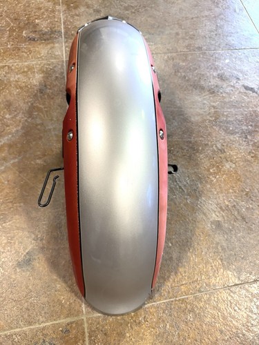 1997 2004 Suzuki Marauder VZ800 OEM Front Fender Assy 53110-48E80-BP8 - Picture 4 of 5