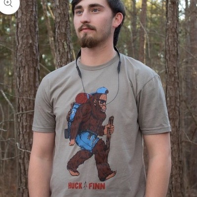 Huck & Finn Backpacker Sasquatch, Short Sleeve T-Shirt, Size Large Pre-Loved