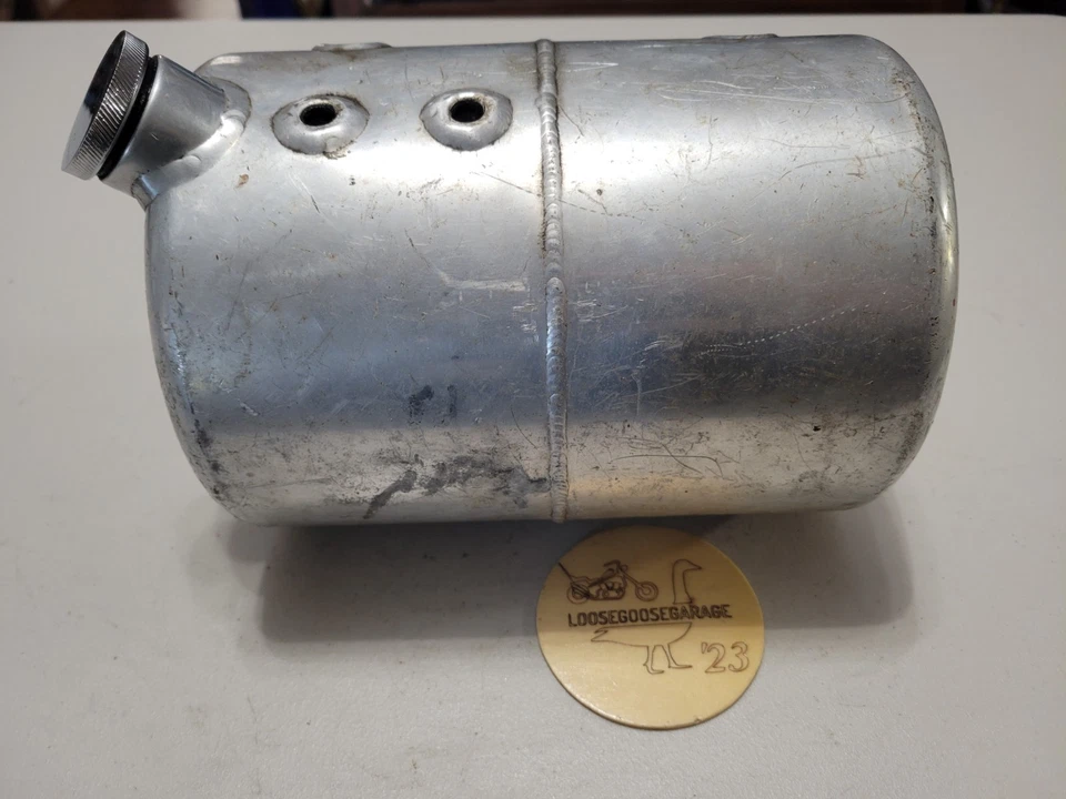 Tanque de óleo hexagonal prisma cromado Harley Davidson Chopper Bobber Panhead Knucklehead Bag - Imagem 2 de 4