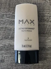 Max Factor Lasting Performance Stay Put Makeup, 1 Pale Porcelain, 1.2 fl oz