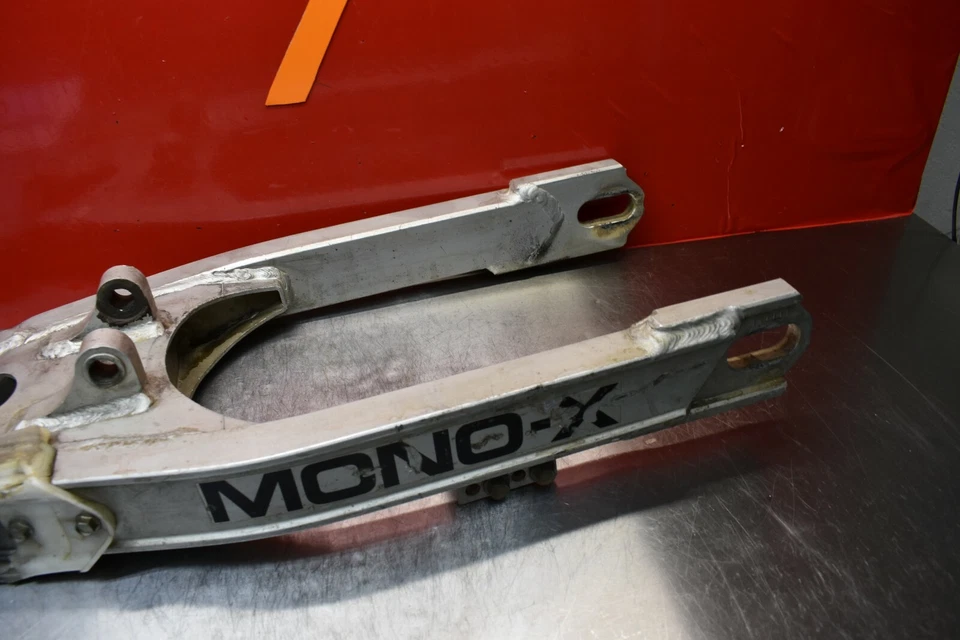 1982  Yamaha  YZ490 Swing Arm  Yz 490 82 7or  - Image 3 of 4