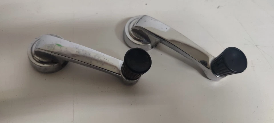 Camioneta Ford 1961-1966 F100 F250 F350 Bronco manivela de ventana interior OEM Foto 4 de 4