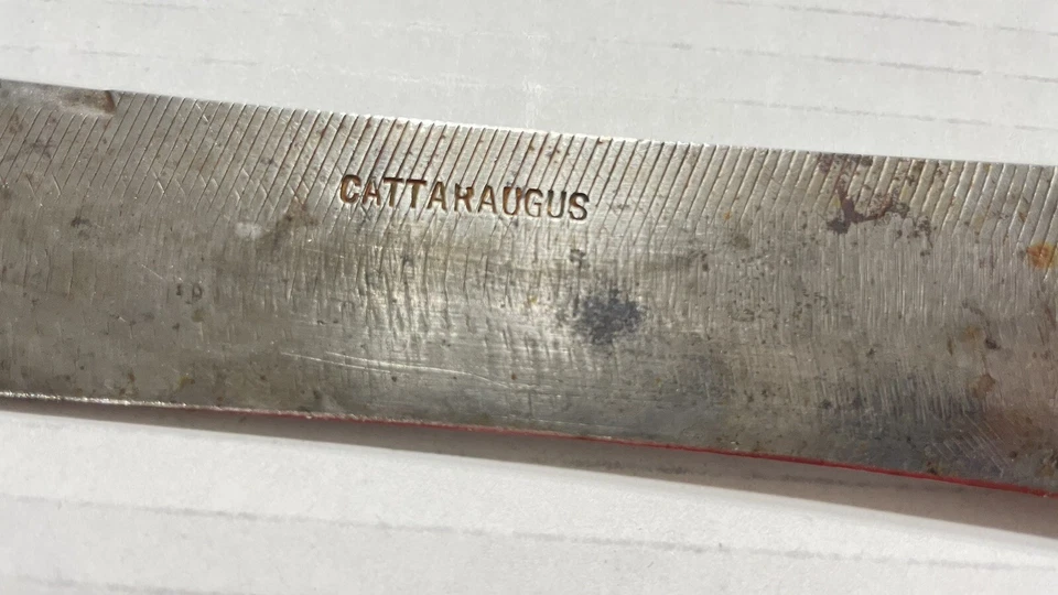 CUCHILLO DE CUBIERTOS CATTARAUGUS VINTAGE 8" SOBRE TODA LA LONGITUD ES DE 12,5 PULGADAS SIN GRIETAS Foto 2 de 4