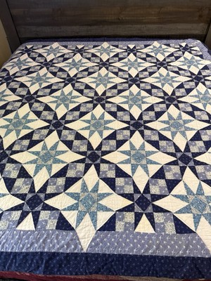 VINTAGE HANDMADE 8-POINT STAR BLUE PATCHWORK QUILT W/ FLORAL BORDER-81x79 