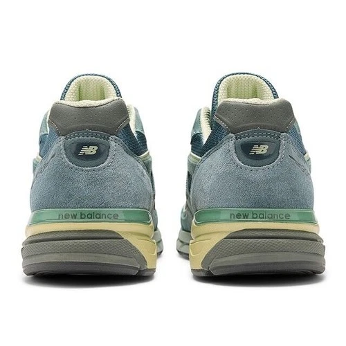 AURALEE × New Balance 990V4 In Between Dusty Blue U990AL4 Men's Size - Picture 7 of 8