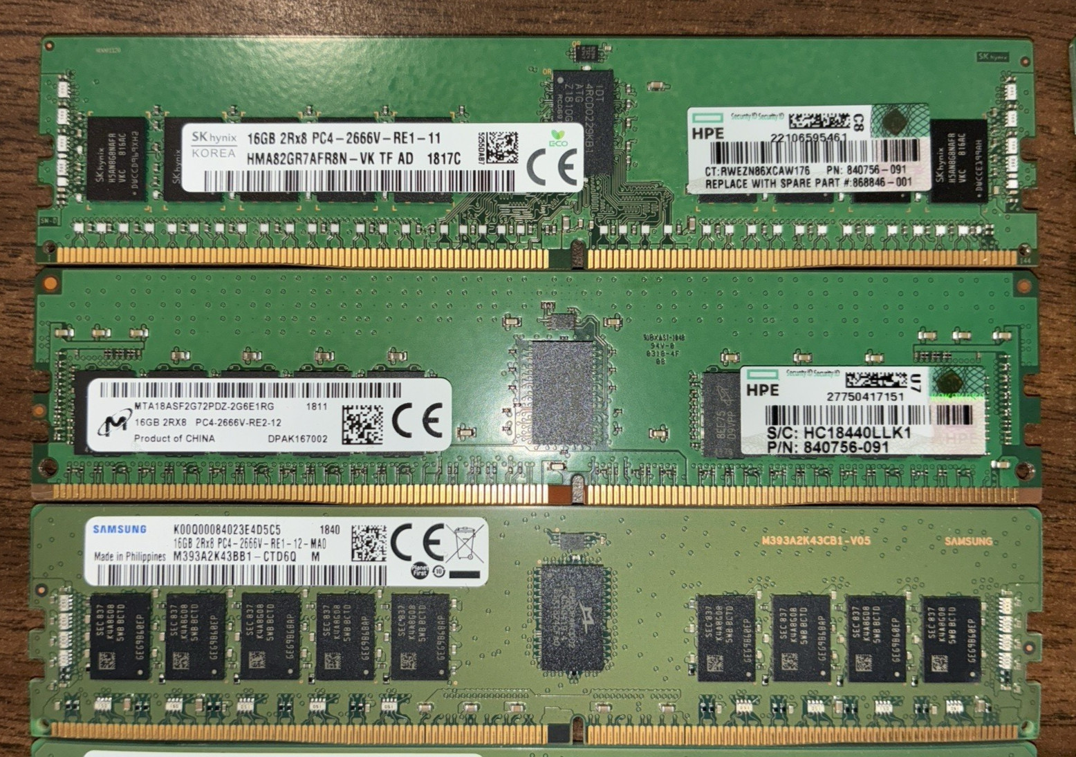 как выглядит Server Memory RAM 16GB 8GB DDR4 ECC Registered Server PC4-2933Y -2666V Lot of 17 фото