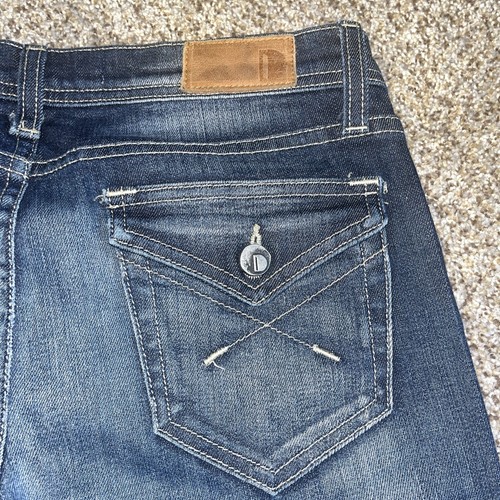 DENIMOCRACY Women's jeans size 28 (30x32.5) Flare Leg Distressed Denim - Picture 16 of 17