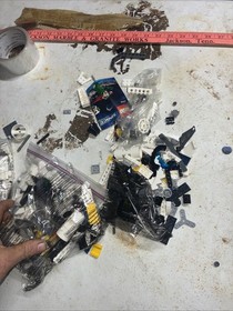 LEGO Space Police set (5971) - Gold Heist Open Box 4