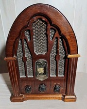 General Electric GE Reproduction Model No 7-4100JA Cathedral AM/FM Radio Wood