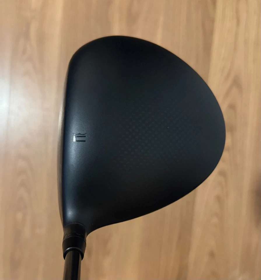 Juego de madera rígida flexible Cobra Dark Speed LS - 9° Driver, 14,5° 3-Madera, 19° 3-Híbrido Foto 3 de 4