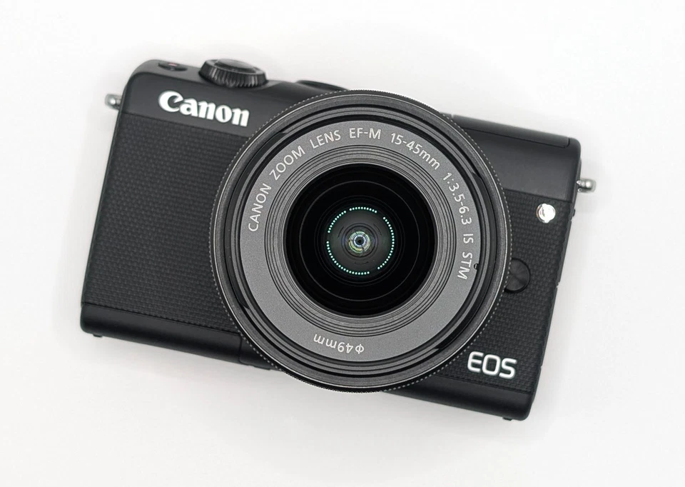 Canon EOS M100 24.2MP Digitalkamera - Schwarz (Kit mit 15-45mm IS STM EF-M...