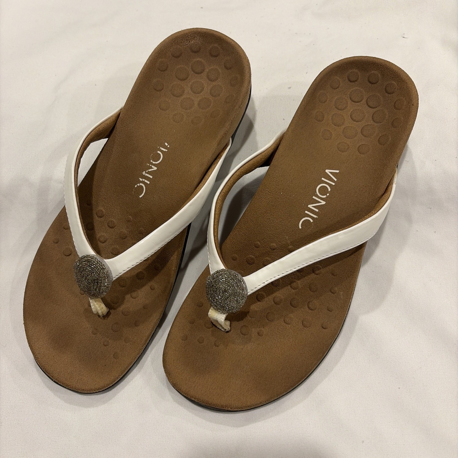 Vionic Podiatrist Designed Flip Flops Sandal Wome… - image 1