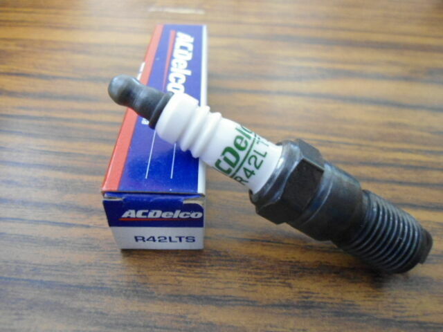 R42LTS, Spark Plug, Vintage, ACDelco