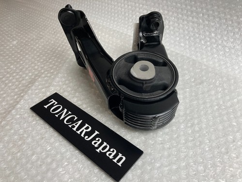 TOYOTA Genuine Prius V Rear Engine Mount 12371-37260 - Picture 9 of 24