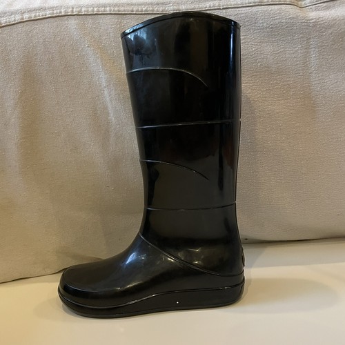 black knee high rain boots