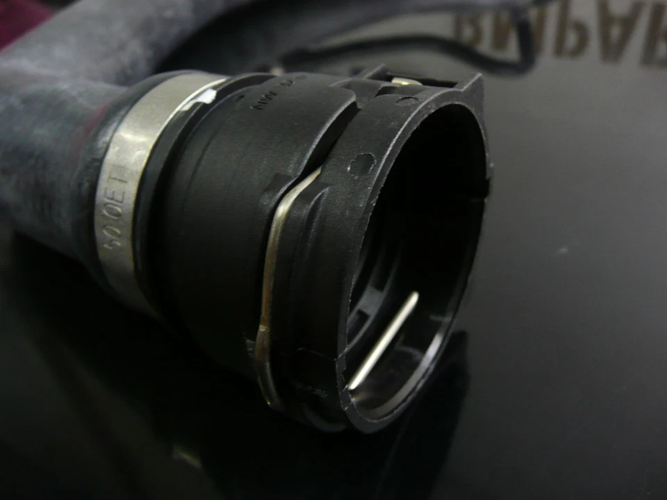 NEW BM BMW E60 E61 E63 E64 525d 530d 535d 635d RADIATOR COOLANT HOSE 7787449 - Image 4 of 4