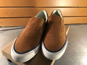 seavees slip on