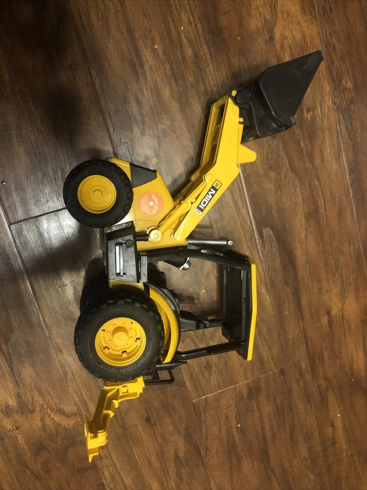 Bruder JCB Backhoe Loader Tractor - MIDI - Toy - Image 3 of 4