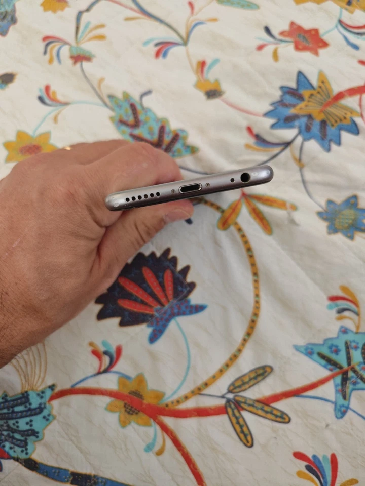 Apple iPhone 6s A1688 32gb Grigio Siderale Space Gray 3582 - Immagine 3 di 4