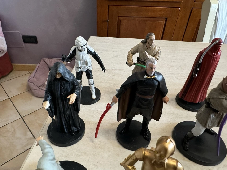 Lotto 19 Action figure Guerre Stellari Star Wars Walt Disney Lucasfilm 9 cm - Immagine 2 di 4