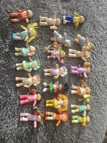 Cabbage Patch Small Mini Dolls Lot Of 30 Figures Vintage Kids Toy