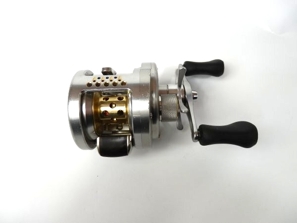 リール SHIMANO CALCUTTA CONQUEST 200DC Shimano DC 200 Baitcasting Reel for sale online | eBay