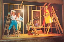 1976 ABRAHAM & STRAUS, BROOKLYN WINDOW DISPLAY PHOTO PRINT LADY CARPENTERS